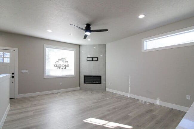 Building Photo - 775 Rio Vis Lp