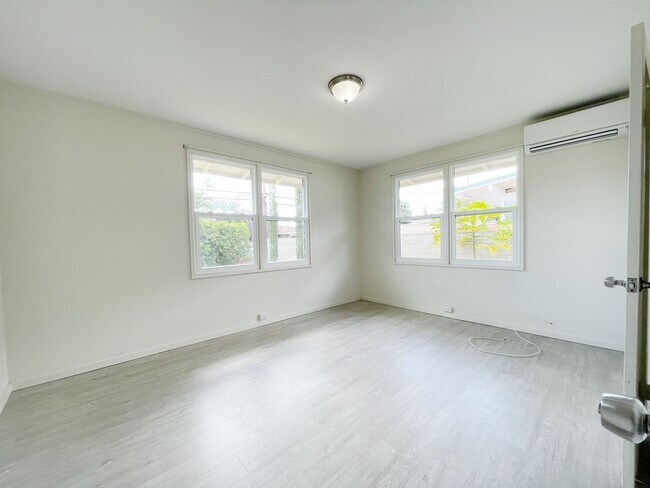 Building Photo - Pet Friendly Kailua House with A/C