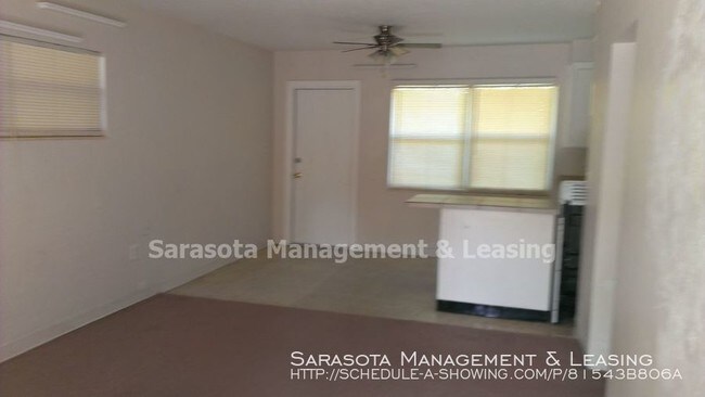 Building Photo - 5957 S Beneva Rd