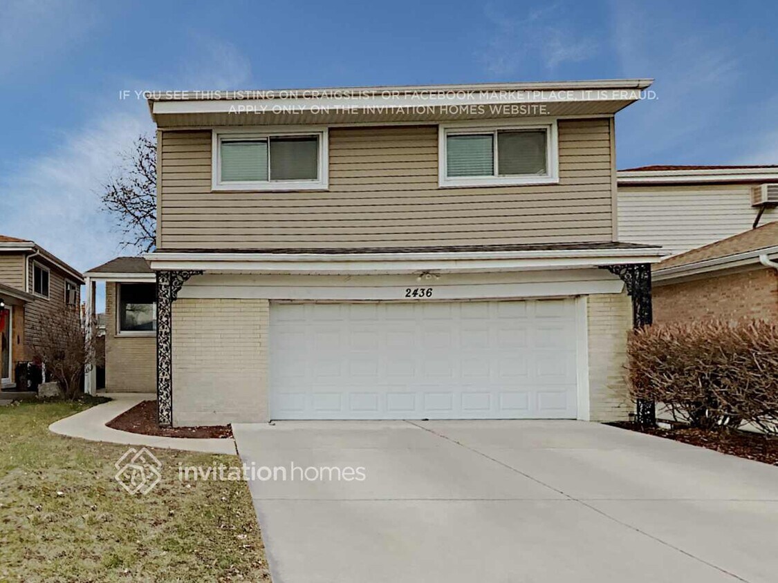 Primary Photo - 2436 George St