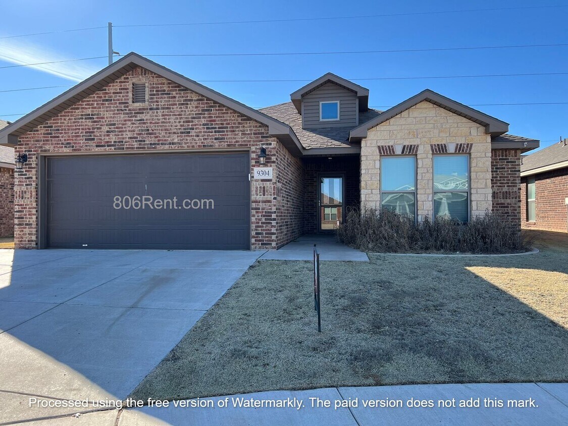 Primary Photo - Stunning and Spacious Quincy Park Home