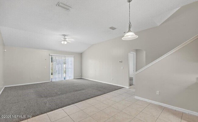 Foto del edificio - 9205 Redtail Dr
