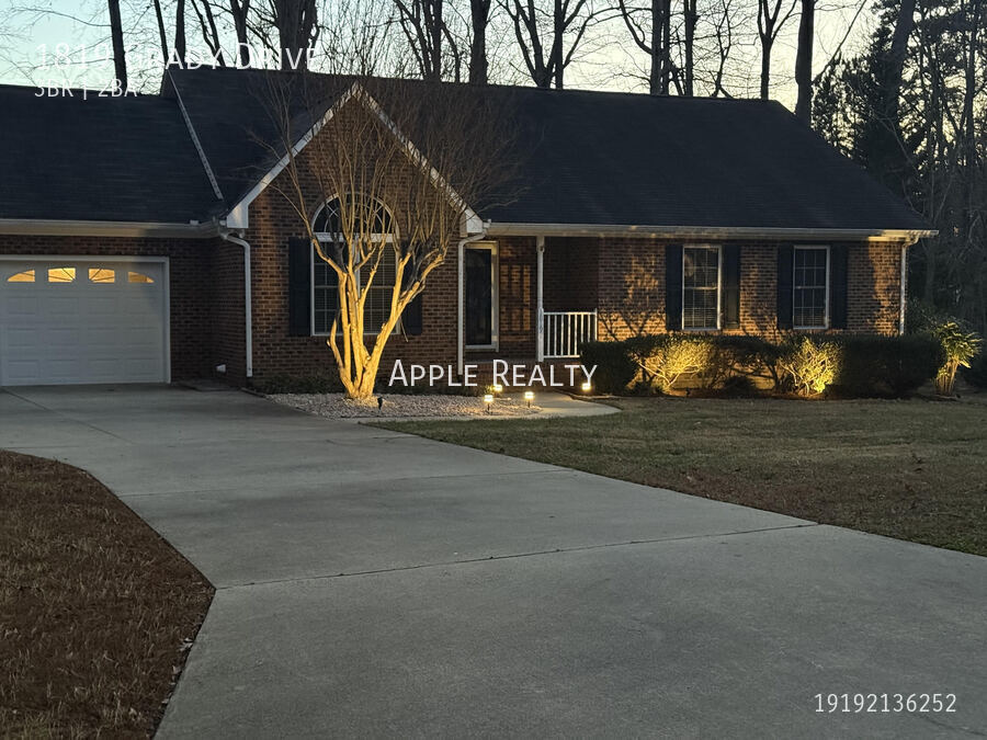 Building Photo - 1819 Grady Dr