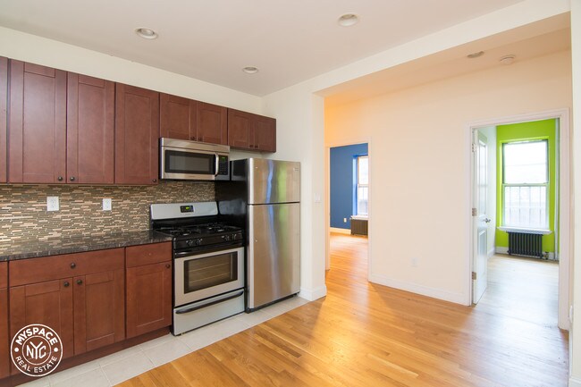 Building Photo - 864 Nostrand Ave