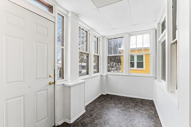 Foto del edificio - 977 Fremont Ave E