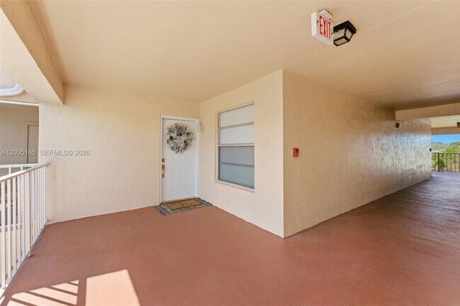 Building Photo - 15325 SW 106th Terrace