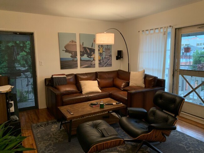 Foto del edificio - 236 Hampton Dr