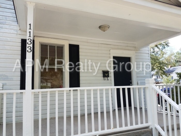 Primary Photo - 1133 Woodrow St