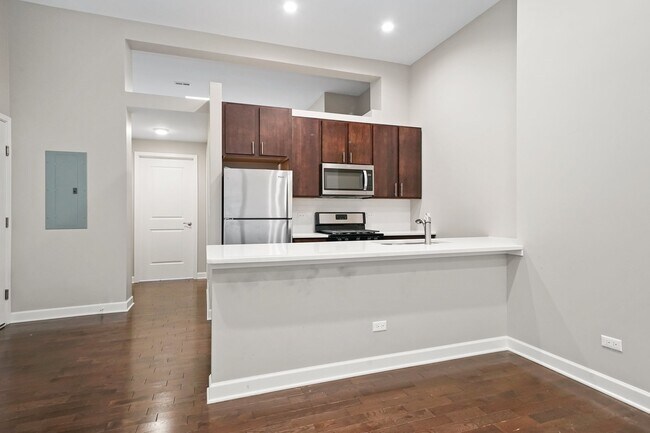 Foto del edificio - 2200 W Lawrence Ave