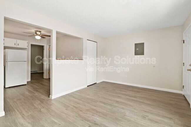 Foto del edificio - 790 Country Aire Ct