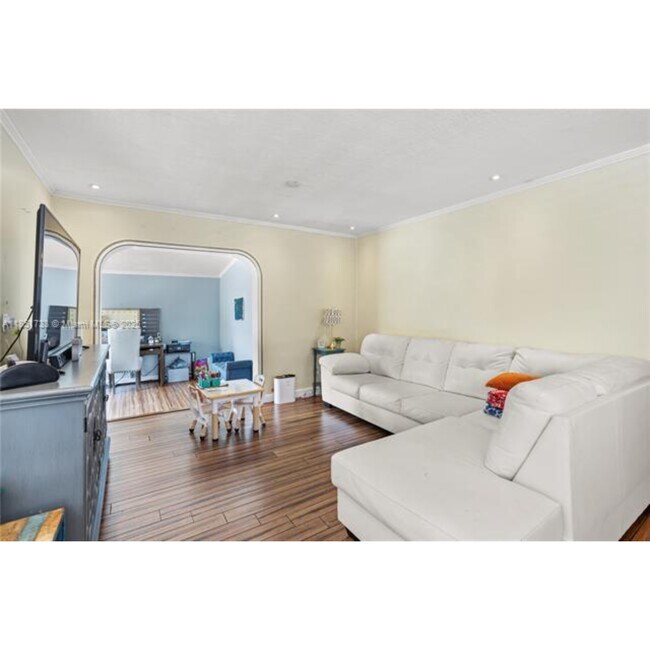 Foto del edificio - 19310 Christmas Rd