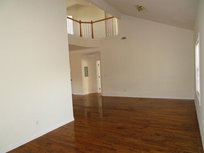 Foto del edificio - 8802 Fairview Bluff