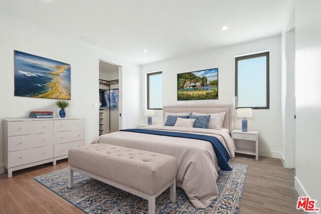 Foto del edificio - 1206 N Sycamore Ave