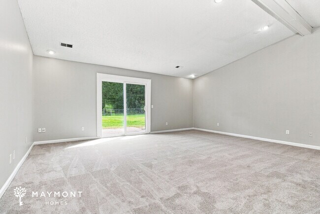 Foto del edificio - 225 Rockingham Rd