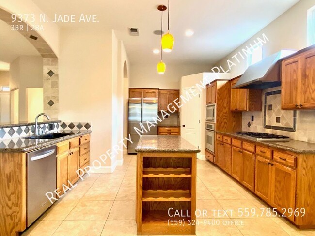 Building Photo - 9373 N Jade Ave