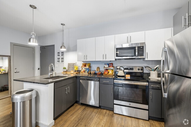 D1 4BR, 4BA - 1,421SF - Kitchen - Theory Syracuse