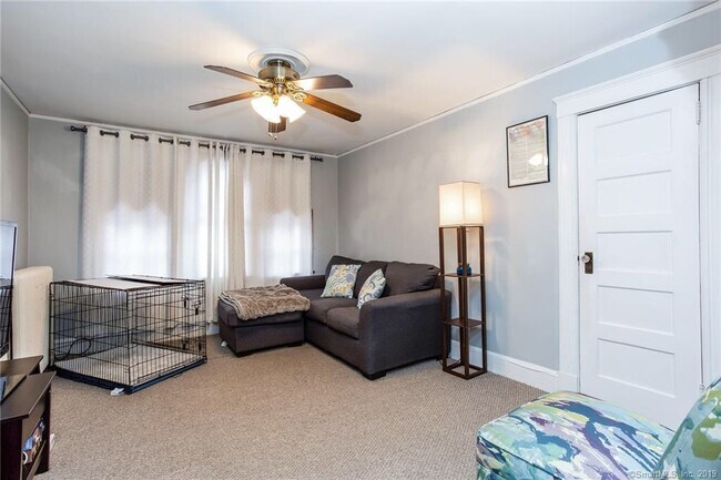 Foto del edificio - 81 Fern St