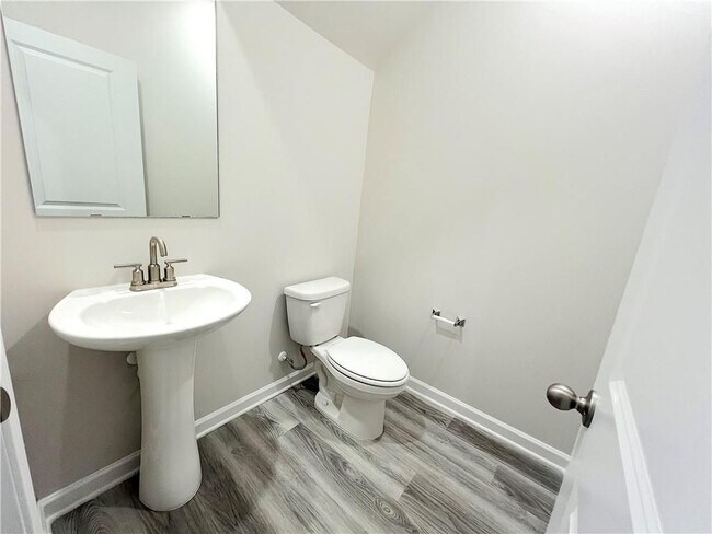 Foto del edificio - 4141 Oakwood Ter Ct