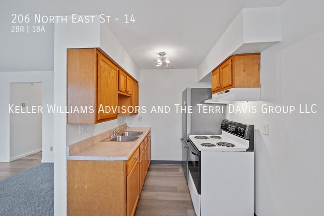 Foto del edificio - 206 N East St