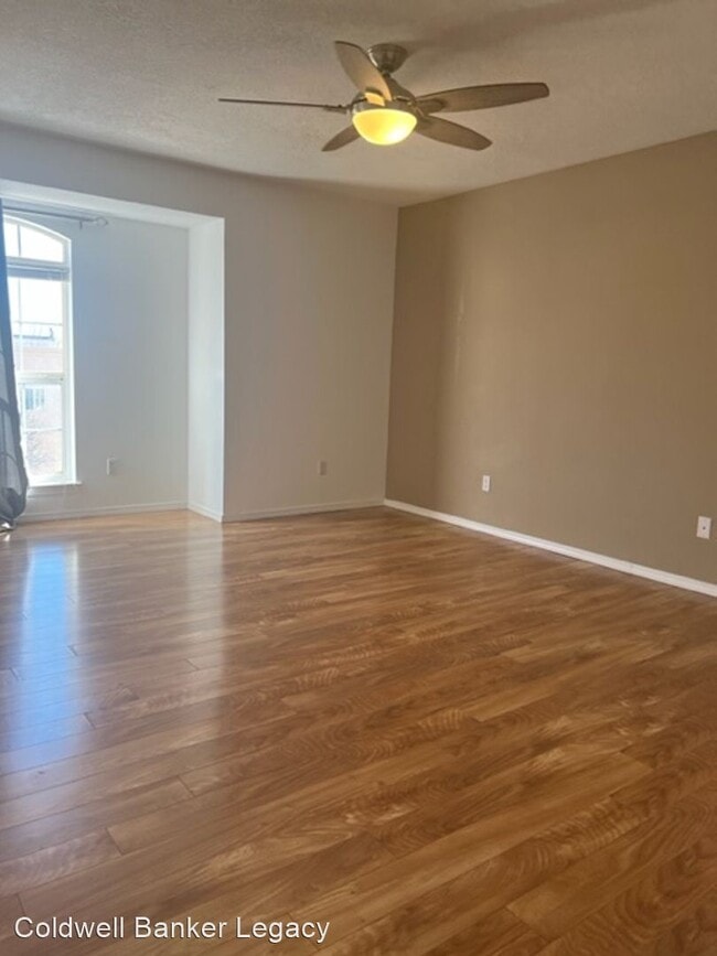 Building Photo - 2 br, 2 bath House - 10815 Tranquillo Rd NE