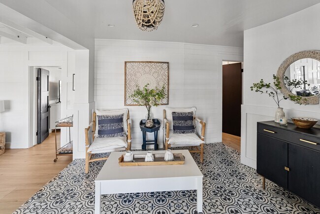 Foto del edificio - 711 SW 27th Way