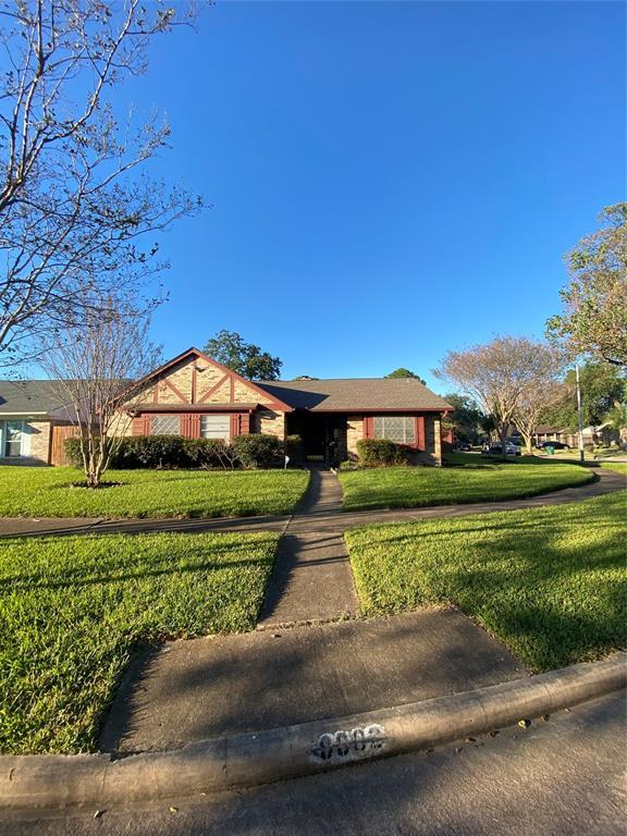 Foto del edificio - 8802 Sandstone Rd