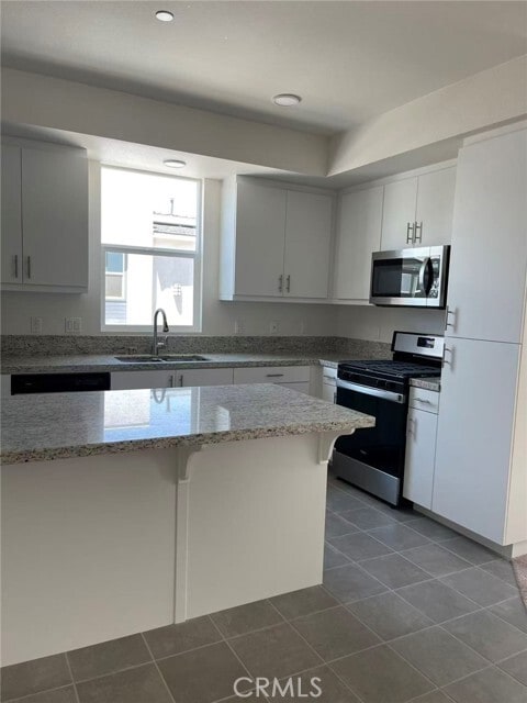 Foto del edificio - 10557 Huxley Dr
