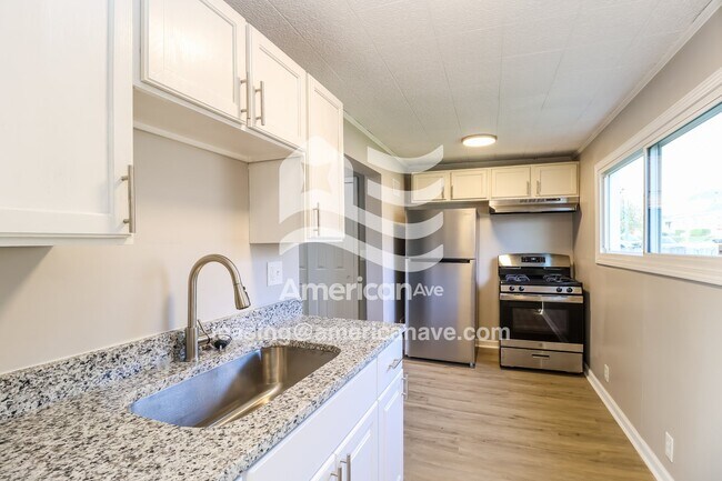 Foto del edificio - 211#3 East Southern Avenue, 41015; #724646 - 724646