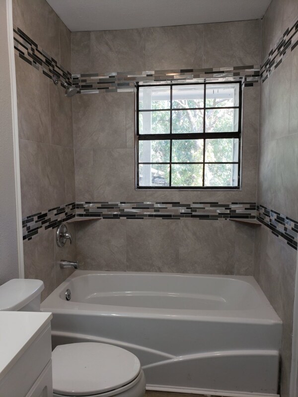 Foto del edificio - 1820 Meadowlark Ln