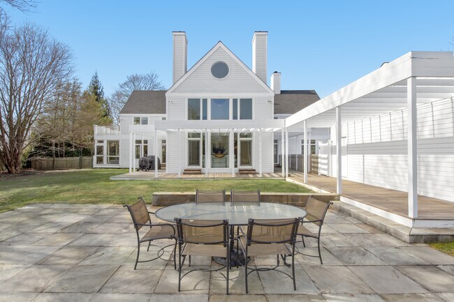 Foto del edificio - 108 Heady Creek Ln