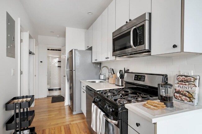 Foto del edificio - 107 Greenpoint Ave