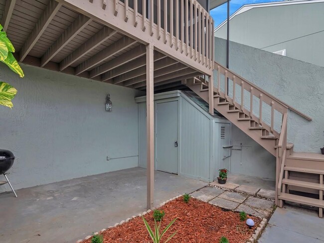 Foto del edificio - 1174 Breezy Way