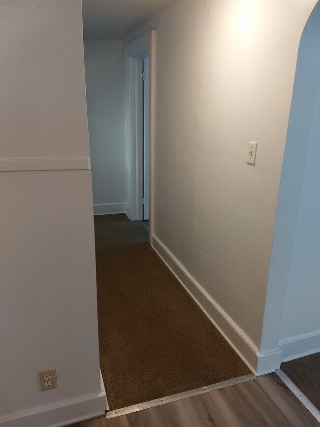Foto del edificio - 316 Bermond Ave