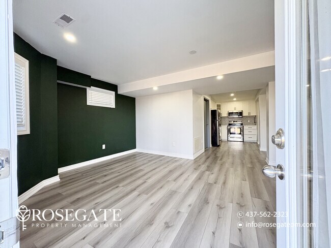 Photo du bâtiment - Pet-Friendly Walkout 2-Bedroom Basement Apartment with In-Unit Laundry – Welland