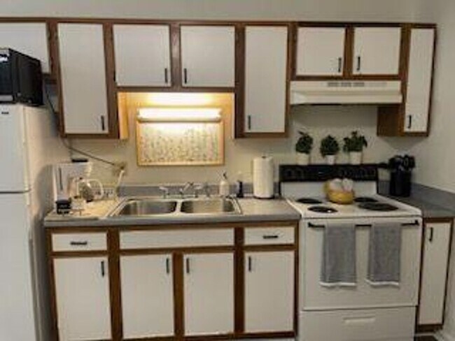 Foto del edificio - One bedroom rental in Bristol Tennesee