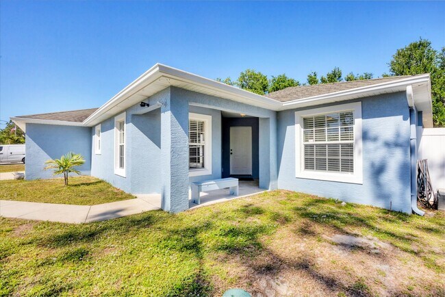 Foto del edificio - 2821 Embassy Rd