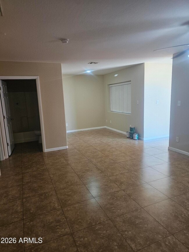 Building Photo - 231 E Mohave St