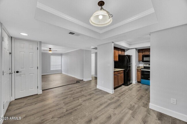Building Photo - 3405 W Danbury Dr