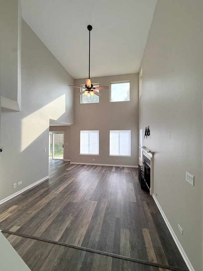 Building Photo - 2136 Orchard Ln