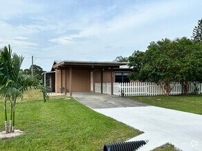 Building Photo - 342 S Wimbrow Dr