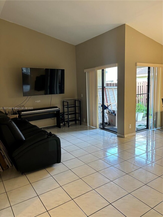 Building Photo - 6547 NW 170th Terrace