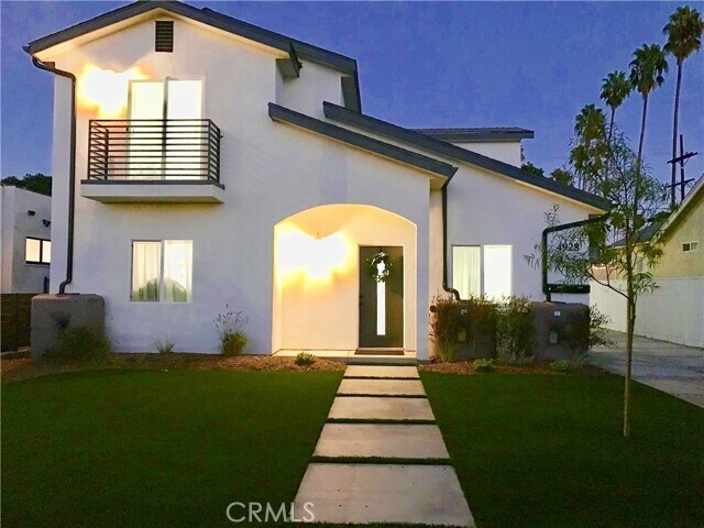 Primary Photo - 4928 8th Ave