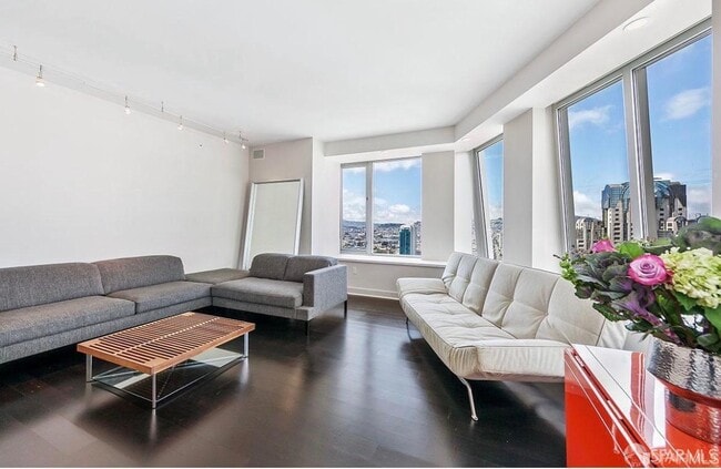 Building Photo - 188 Minna St