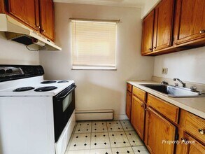 Building Photo - 5923 Cary Ave