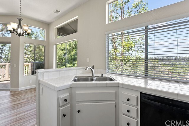 Foto del edificio - 5 Silver Glade Dr