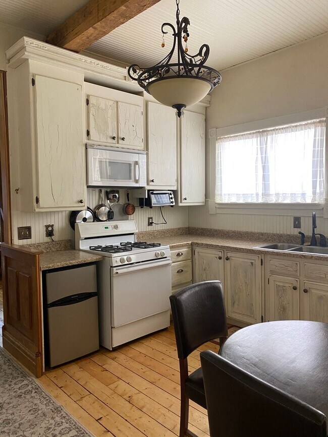 Foto del edificio - Cozy Home in Downtown Glenwood Springs