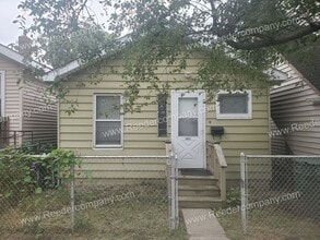 Building Photo - 4631 Hickory Ave