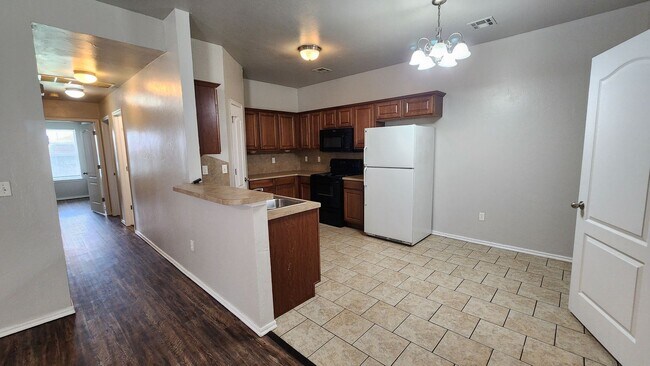 Foto del edificio - 4710 SE 77th St