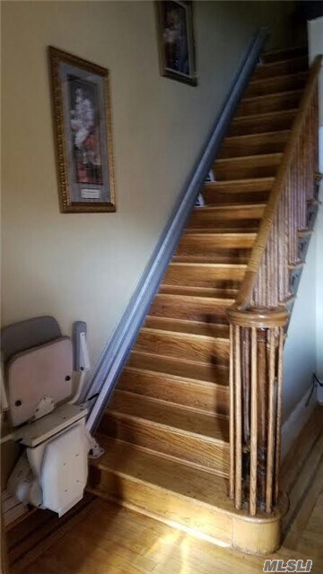 Foto del edificio - 88-19 Francis Lewis Blvd