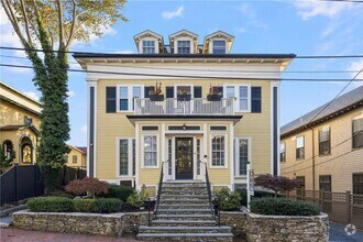 Building Photo - 75 Pelham St